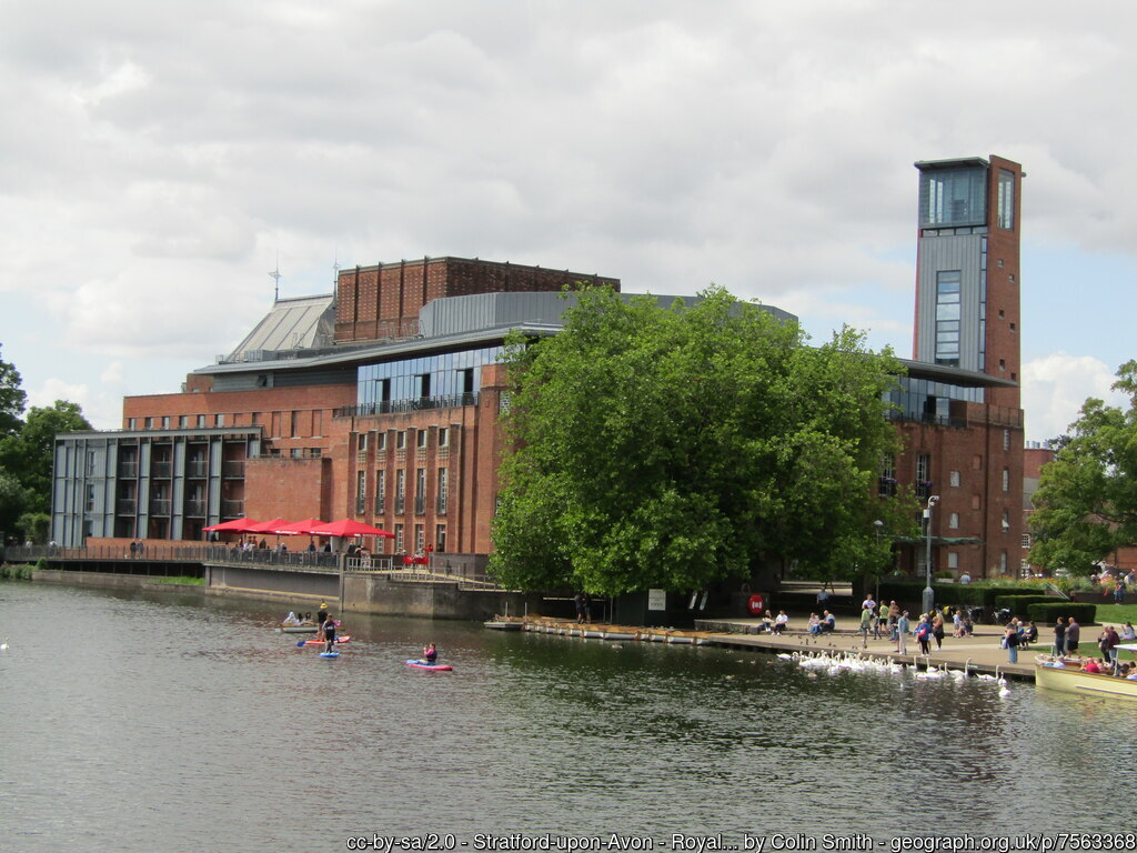 Royal Shakespeare Theatre, tower and Swan Theatre on the River Avon