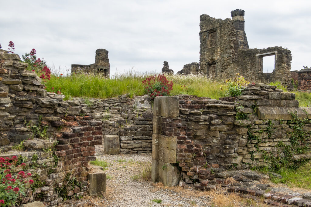 Sheffield Manor Lodge ruins