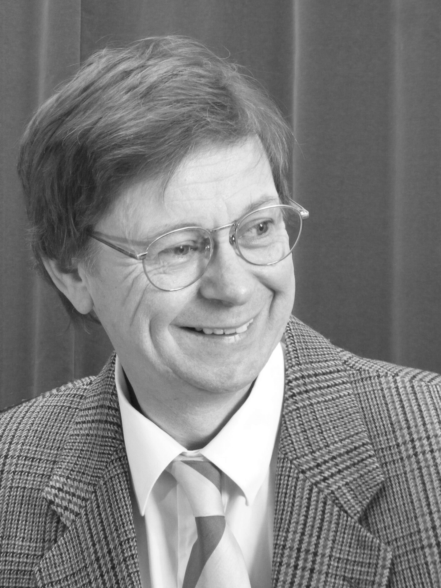 Photo of the speaker, Martin Lloyd